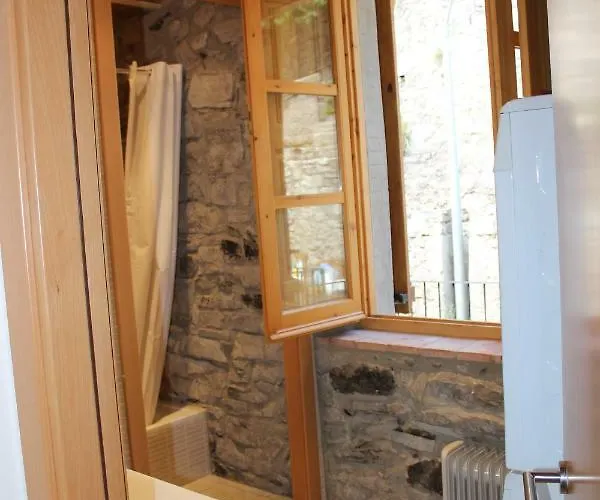 Duplex 4 En Cercs, Berga- A 30 Mins Del Pedraforca Apartman