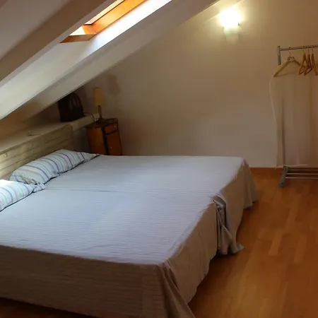 Duplex 4 En Cercs, Berga- A 30 Mins Del Pedraforca * Sant Corneli